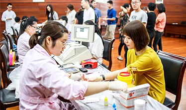 必赢242net官网开展“奉献爱心，献血志愿”活动