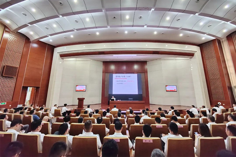 深化思想赋能 激活高质量发展新动力——必赢242net官网举办 “迎七一、上党课”