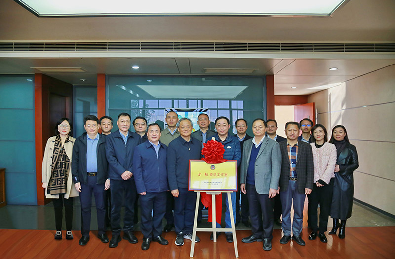 1700197570879790.jpg 3.jpg