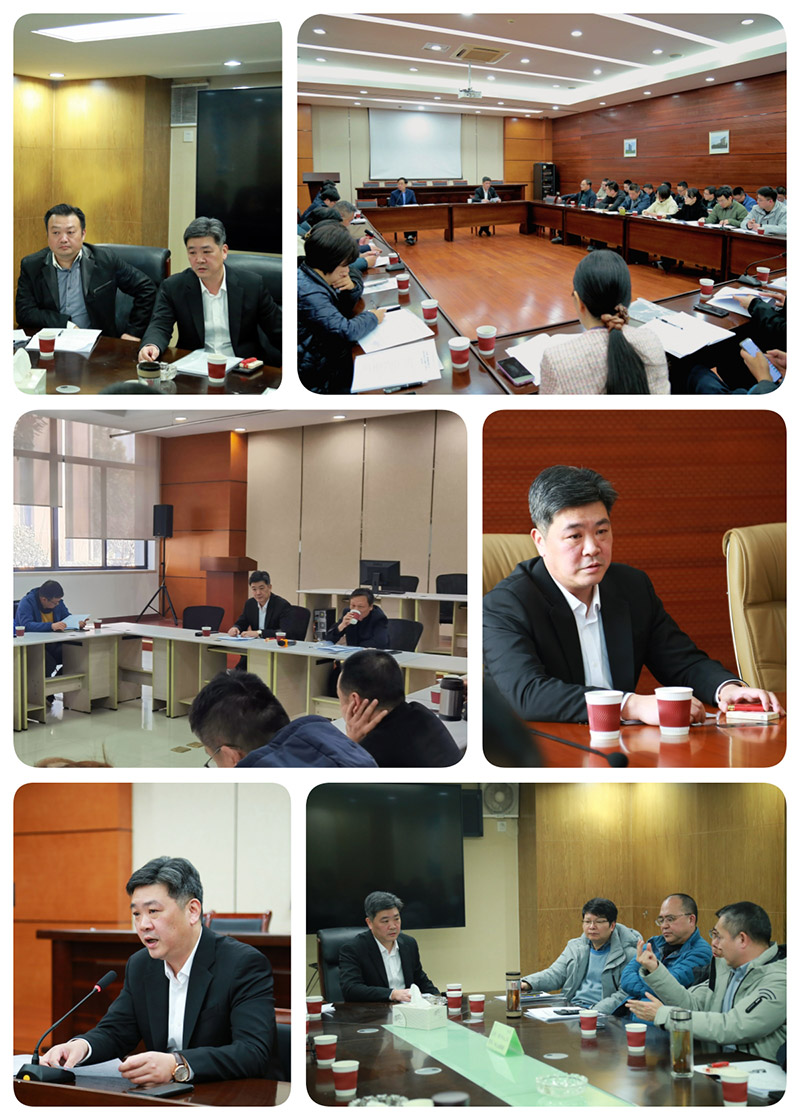 1740549764229107.jpg 韩总参与小组讨论.jpg