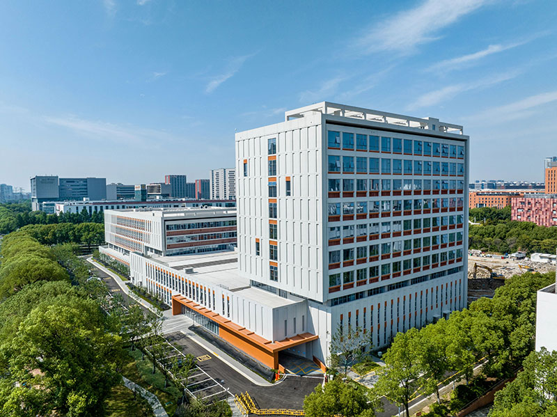 1756696710396654.jpg 16.jpg