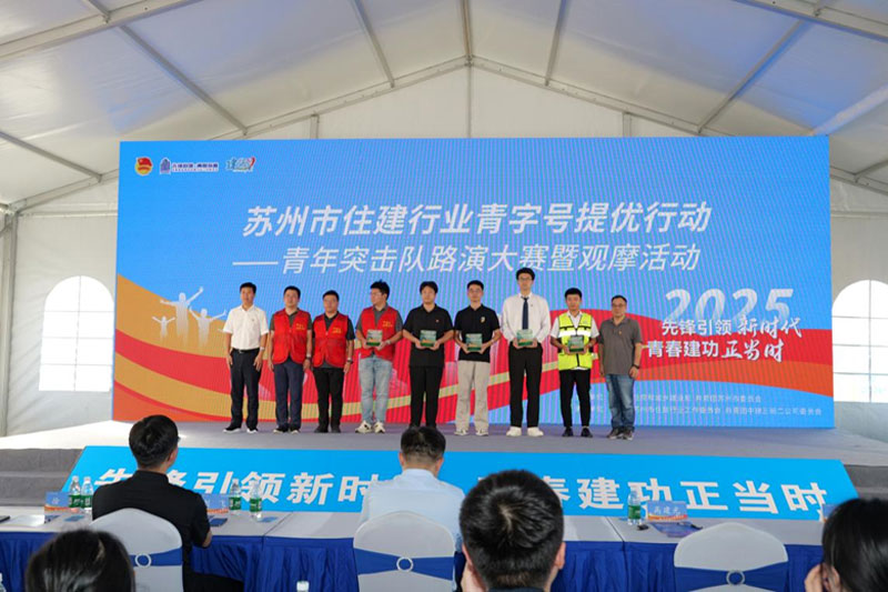 1760347175739620.jpg 4.jpg